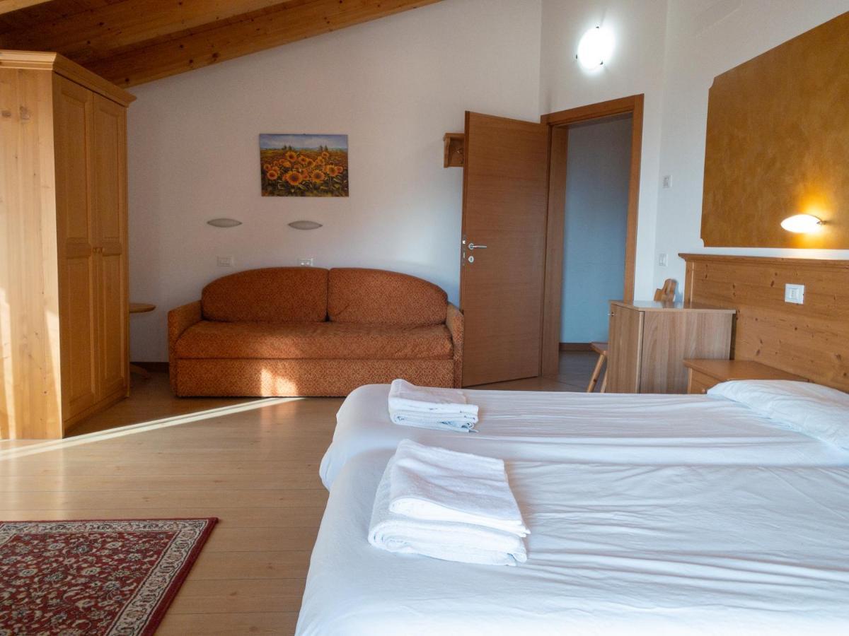 Agritur Al Vigneto Bed & Breakfast Trento Exterior photo